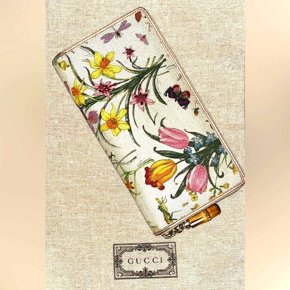 Gucci Floral Cream Canvas Continental Bamboo Tassel Zip Around Wallet Dust bag - Picture 9 of 9